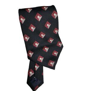 VTG Burberry London Mens Tie 3D Black Geometric 100% Silk Tie